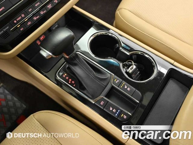 Kia Carnival 9-Seater Prstige 2019 — фото 9
