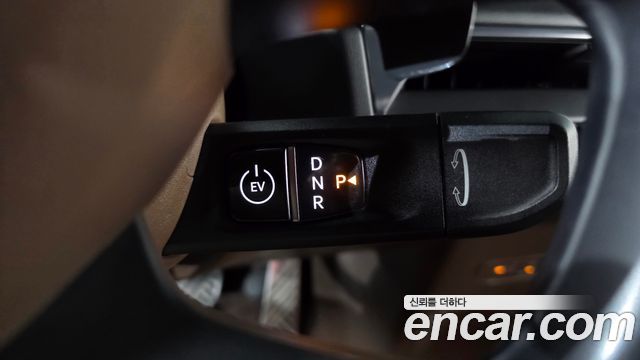 Kia EV9 Long Range 4WD GT Line 2025 — фото 9