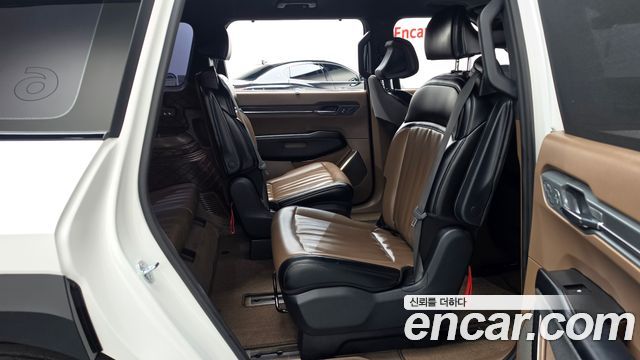 Kia EV9 Long Range 4WD GT Line 2025 — фото 11