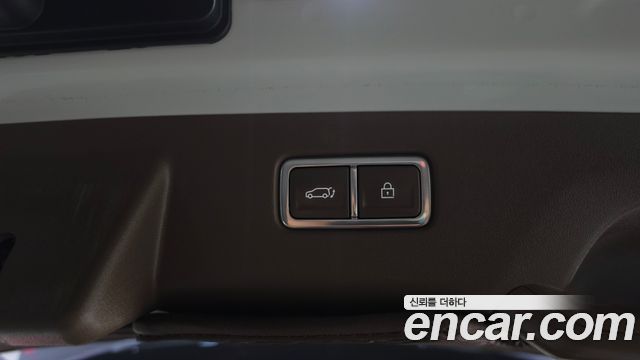 Kia EV9 Long Range 4WD GT Line 2025 — фото 17