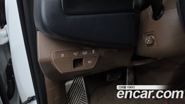 Kia EV9 Long Range 4WD GT Line 2025 — фото 27