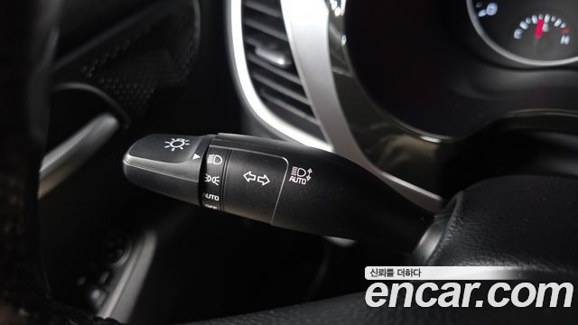 Kia Seltos Gasoline 1.6 Turbo 2WD Prestige 2020 — фото 31