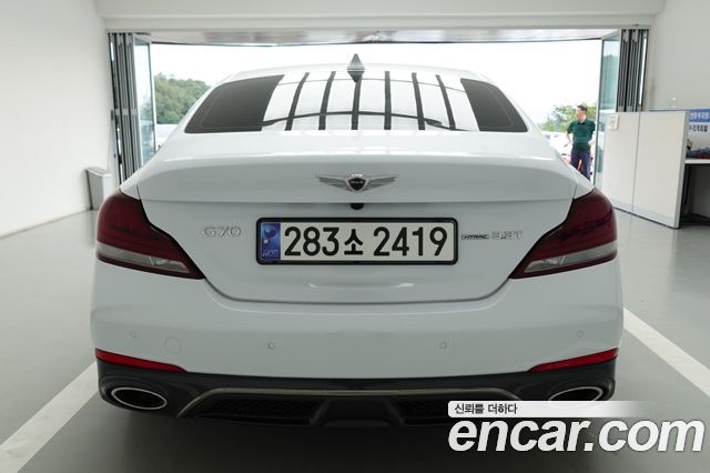 Genesis G70 3.3T Sport AWD Supreme 2018 — фото 3