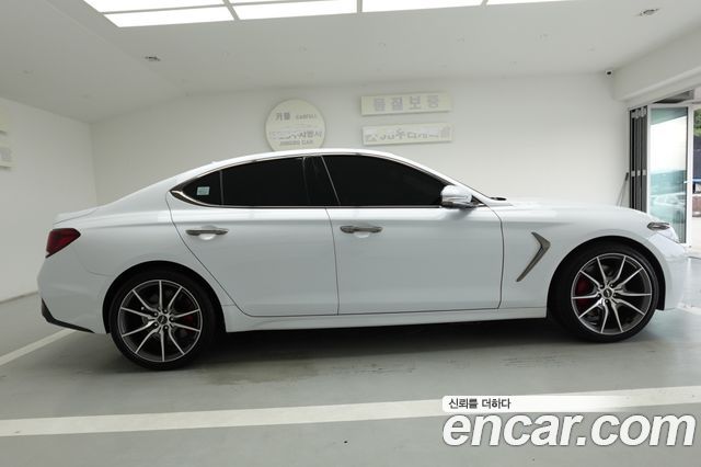 Genesis G70 3.3T Sport AWD Supreme 2018 — фото 4