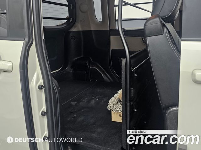 Kia Ray Van 2-Seater Prestige Special 2023 — фото 16