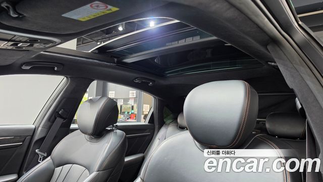 Genesis G80 3.3 T-GDI AWD Sport 2017 — фото 19