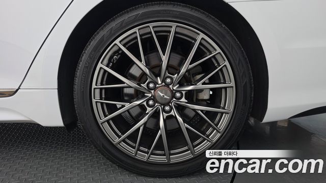 Genesis G80 3.3 T-GDI AWD Sport 2017 — фото 21