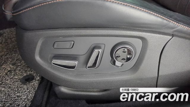Genesis G80 3.3 T-GDI AWD Sport 2017 — фото 30