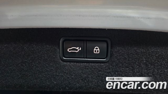 Genesis G80 3.3 T-GDI AWD Sport 2017 — фото 32