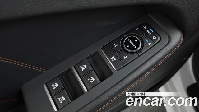 Genesis G80 3.3 T-GDI AWD Sport 2017 — фото 37