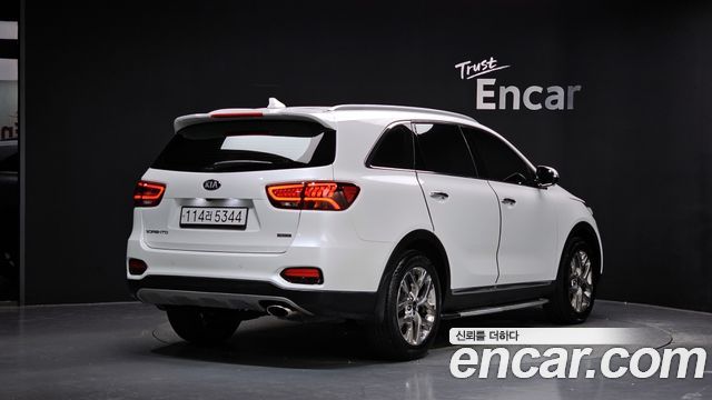 Kia Sorento Gasoline 2.0 Turbo 2WD Master Special 2020 — фото 2