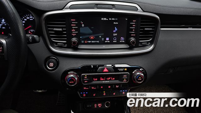 Kia Sorento Gasoline 2.0 Turbo 2WD Master Special 2020 — фото 13