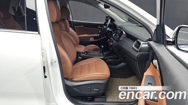 Kia Sorento Gasoline 2.0 Turbo 2WD Master Special 2020 — фото 26