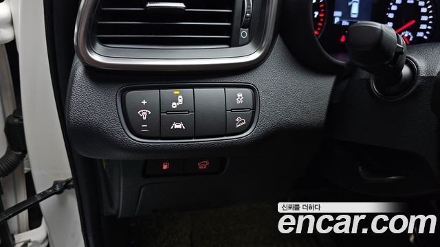Kia Sorento Gasoline 2.0 Turbo 2WD Master Special 2020 — фото 36
