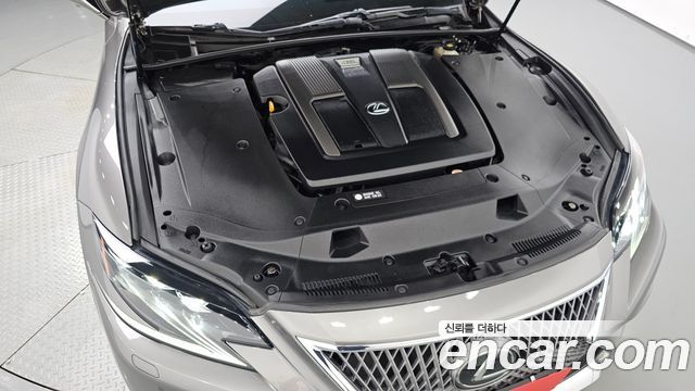 Lexus LS500 (V) 3.5 Luxury AWD 2020 — фото 6