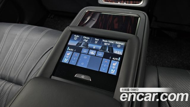 Lexus LS500 (V) 3.5 Luxury AWD 2020 — фото 33