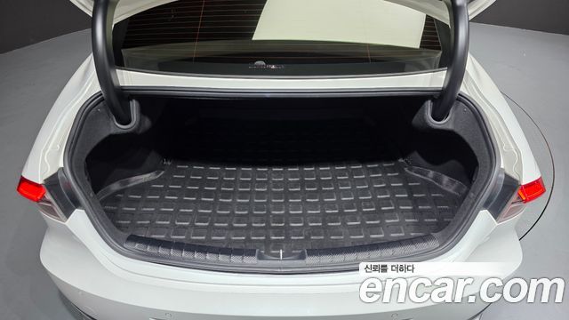 Hyundai Grandeur (IG) 2.5 Premium Choice 2020 — фото 19