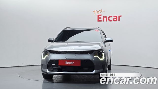 Kia Niro EV Air 2024 — фото 3