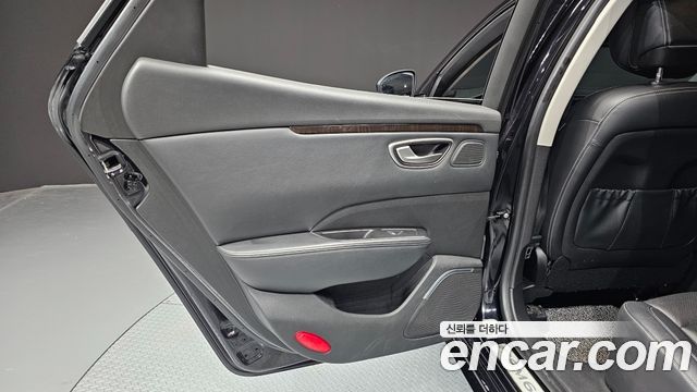 Renault Korea SM6 2.0 LPe RE (Disabled) 2019 — фото 25