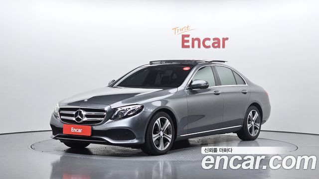Mercedes-Benz E-Class (W213) E300 4MATIC Avnatgarde