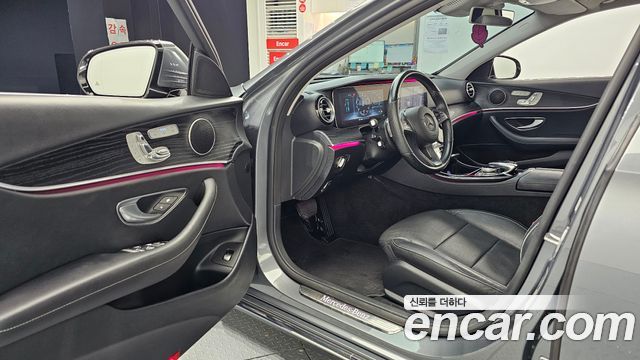 Mercedes-Benz E-Class (W213) E300 4MATIC Avnatgarde 2017 — фото 10