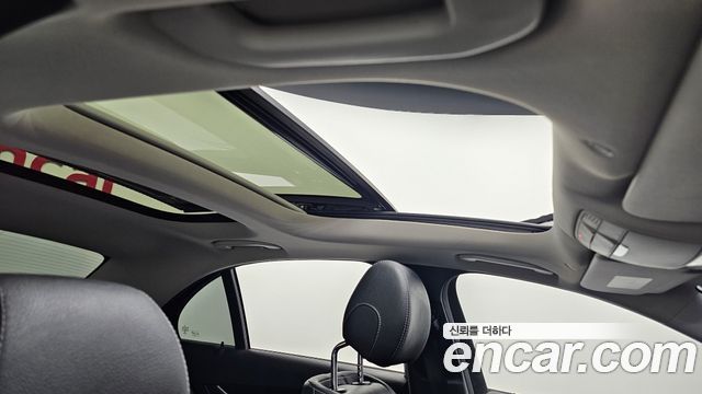 Mercedes-Benz E-Class (W213) E300 4MATIC Avnatgarde 2017 — фото 20