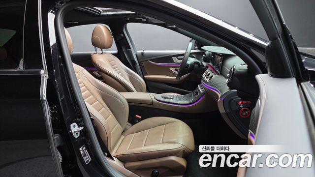 Mercedes-Benz E-Class (W213) E250 AMG Line 2023 — фото 26