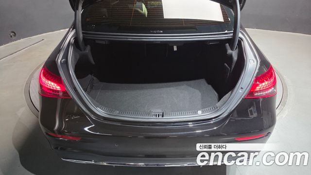 Mercedes-Benz E-Class (W213) E250 AMG Line 2023 — фото 32