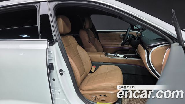 Hyundai Grandeur (GN7) 2.5 Gasoline  2WD Caligraphy 2027 — фото 32