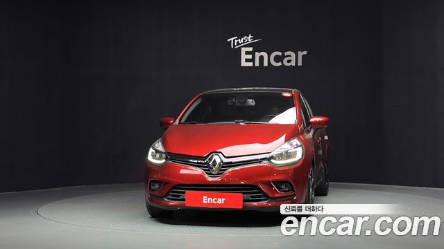 Renault Korea Clio Intens Panoramic 2019 — фото 3