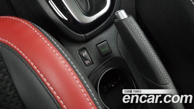 Renault Korea Clio Intens Panoramic 2019 — фото 29