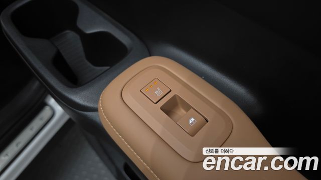 Hyundai Santa Fe (MX5) HEV 1.6 2WD Calligraphy 2026 — фото 30