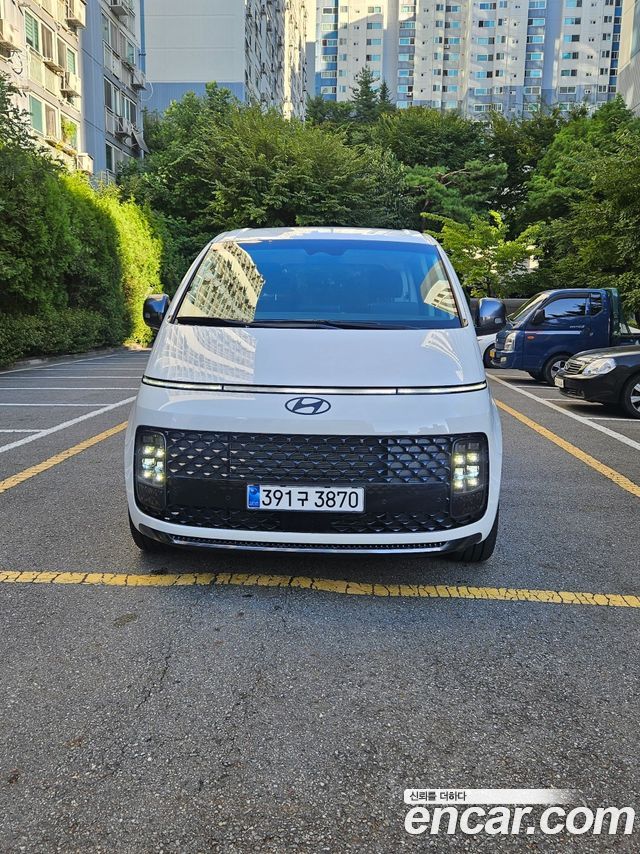 Hyundai Staria L3.5 Lounge 9-Seater Prestige 2025 — фото 3