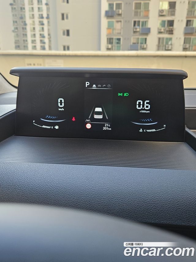 Hyundai Staria L3.5 Lounge 9-Seater Prestige 2025 — фото 8