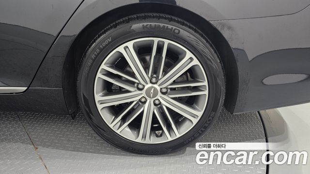 Genesis G80 2.2D AWD Luxury 2019 — фото 21