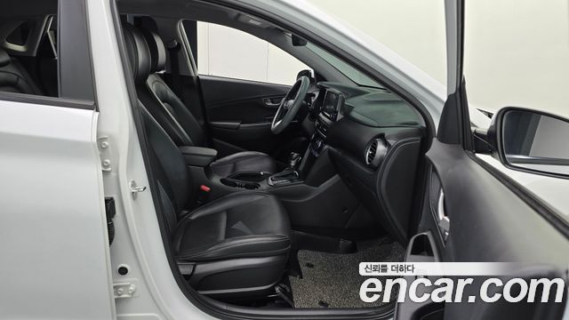 Hyundai Kona 1.6 Turbo 2WD Modern Choice 2020 — фото 11