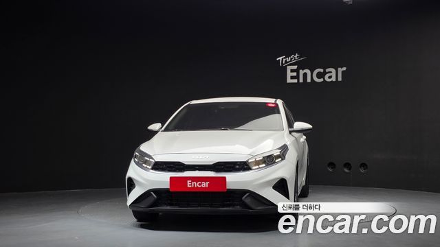 Kia K3 (II) 1.6 Prestige 2023 — фото 3