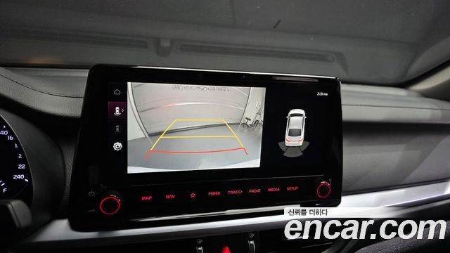 Kia K3 (II) 1.6 Prestige 2023 — фото 16