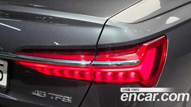 Audi A6 (C8) 45 TFSI Premium 2023 — фото 23