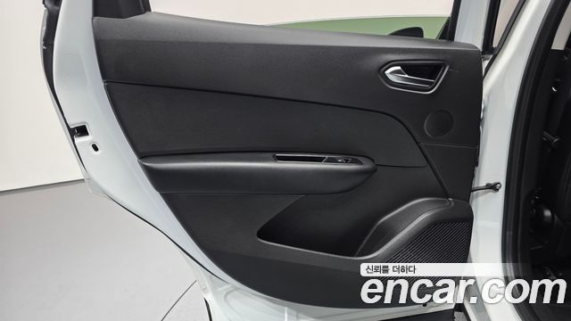 Renault Korea XM3 1.6 GTe LE 2023 — фото 25