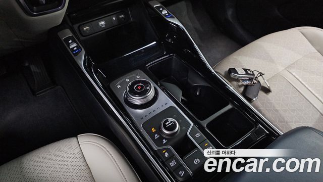 Kia Sorento (IV) HEV 1.6 4WD Prestige 2023 — фото 9