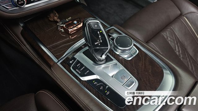 BMW 7 Series (G11) 730Ld xDrive 2016 — фото 9