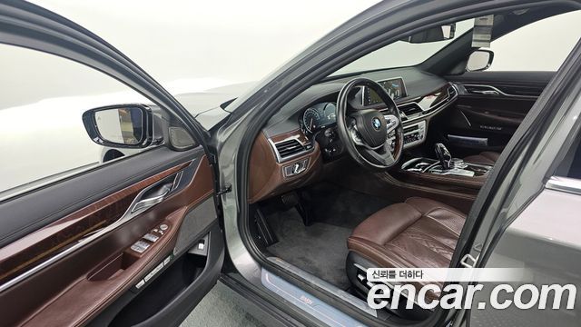 BMW 7 Series (G11) 730Ld xDrive 2016 — фото 10