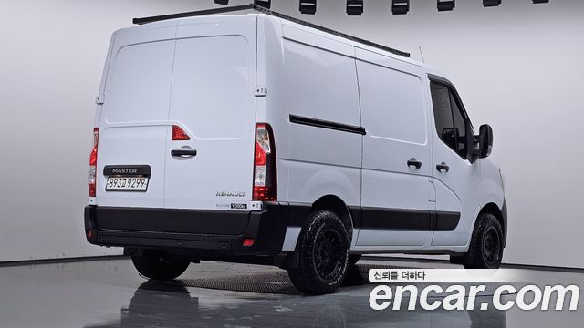 Renault Korea Master 2.3 Van S 2020 — фото 5
