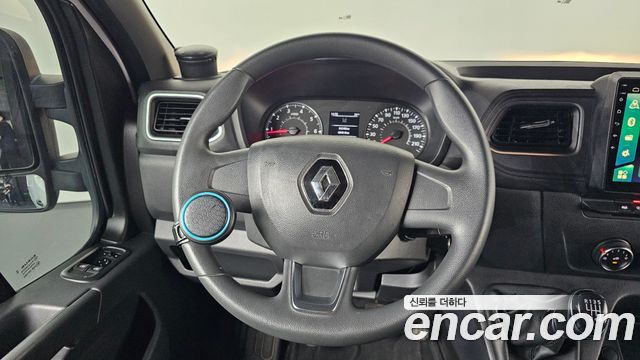 Renault Korea Master 2.3 Van S 2020 — фото 17