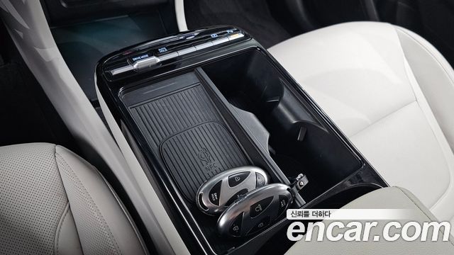 Hyundai Tucson Hybrid (NX4) HEV 1.6 2WD Premium 2024 — фото 29