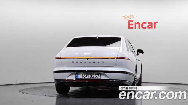 Hyundai Grandeur (GN7) 3.5 Gasoline 2WD Calligraphy 2025 — фото 4