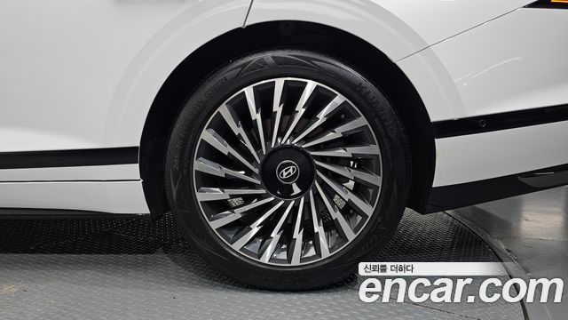 Hyundai Grandeur (GN7) 3.5 Gasoline 2WD Calligraphy 2025 — фото 21