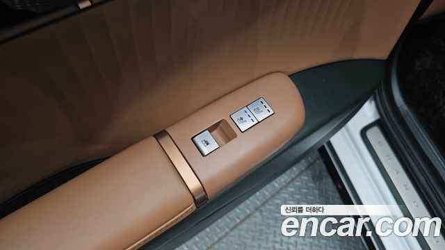 Hyundai Grandeur (GN7) 3.5 Gasoline 2WD Calligraphy 2025 — фото 31