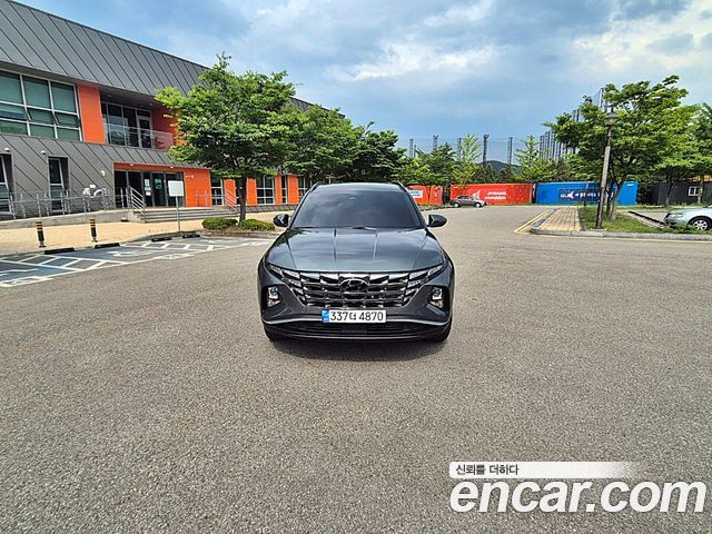 Hyundai Tucson (NX4) Gasoline 1.6 Turbo 4WD Premium 2023 — фото 3